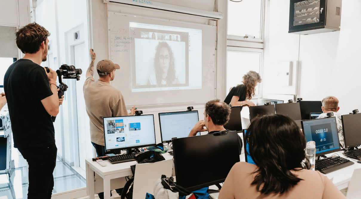 Certificado en Creación Audiovisual de Contenido Digital