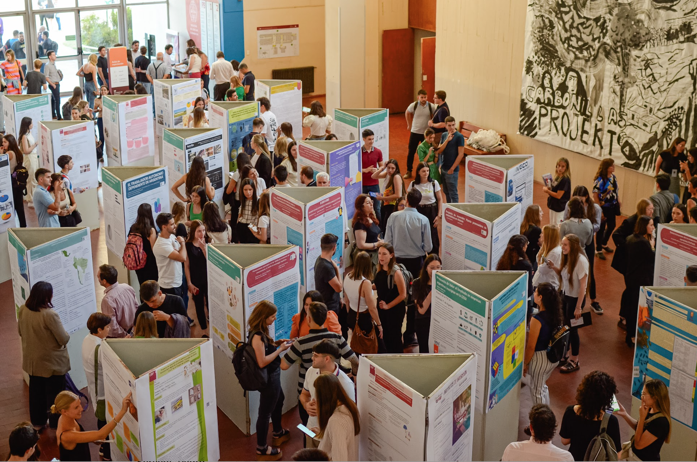 Jornada de Exposición de Posters y Trabajos Finales de Ciencias Económicas